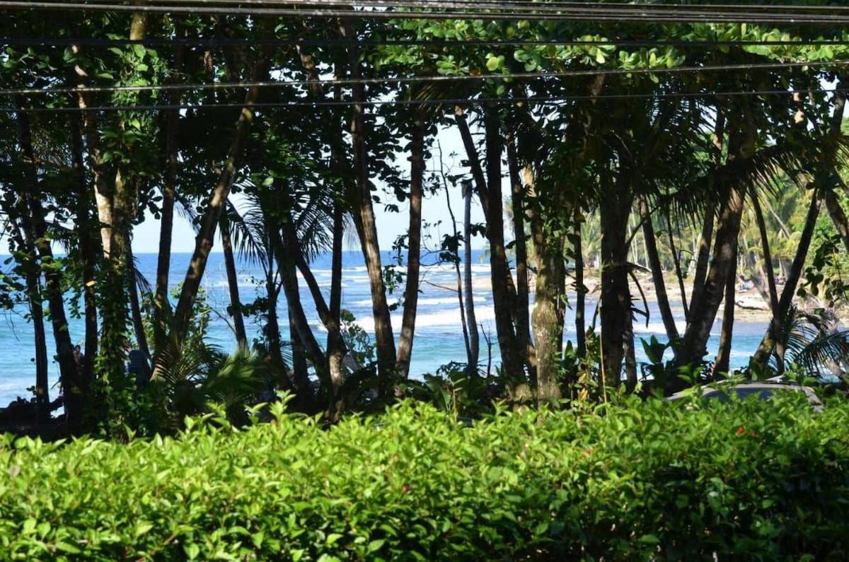 Villas Luna Africana By Palmer Puerto Viejo de Talamanca Exterior photo